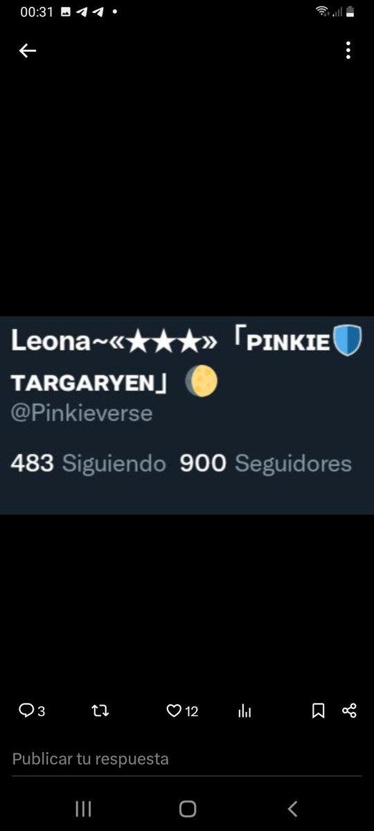 || Sí que se nota todo el tiempo desaparecida, no volveré a tener esos follows en la vida
*come chuches*