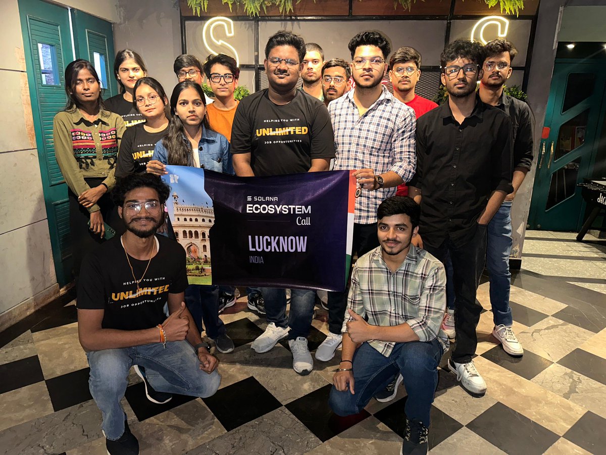 talkwithshruti's tweet photo. Here's a pic from Solana Ecosystem Call- Lucknow (November)✨, India with @rajdotcc @KaifBytes @vatsala__rai  @chrisdotsol  @SuperteamEarn  @SuperteamIN  @superteam  getting together in real life on @getriver_io https://t.co/zhbzl1bUoB
