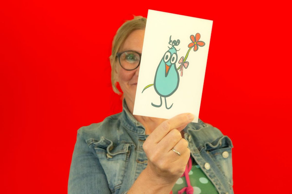 SimonetdeVries1's tweet photo. Elke dag een kaart
Vandaag: Bloemmm

#kaartjes #blij #echtepostisleuker https://t.co/kkEfmwG2YD