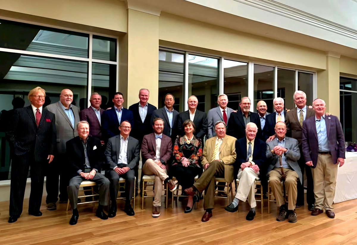 Big I Arkansas Past Presidents together last night for their annual Order of the Purple Duck dinner. A fun evening together of life-long friendships.