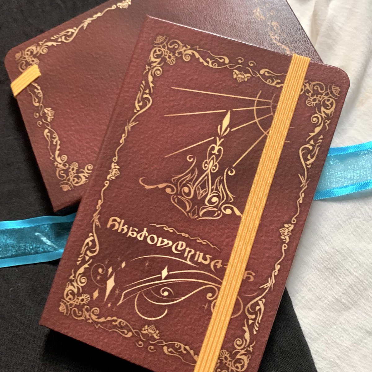 MMomentliveart's tweet image. [♻️/❤️=🫶]
FFXIV expansion themed notebooks are back! 
If you've missed previous rounds of orders now is the time to grab one!
🔗👇