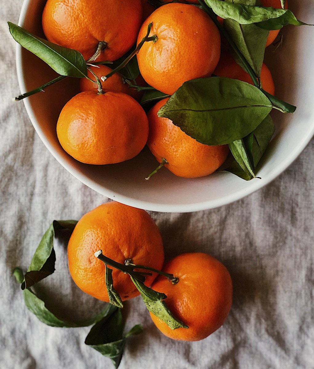 ChoicesMarket's tweet image. ✨ Discover Mandarins in our November HeartBeet Issue! 🍊✨

Use them in salads and marinades, or enjoy them as a snack, perfectly packaged in their own skin!

Find your copy in-store or check it out online here: Choices.Market/Monthly-Newsle… 

#HeartBeet #MandarinOranges #CitrusSeason
