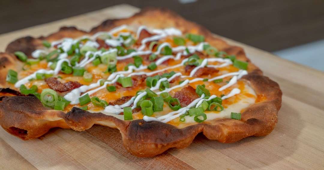 5th and second last day to try our Pizza, The Spudfather and vote!

The Bacon has a savoury taste and melt-in-your-mouth texture which adds the perfect touch to our Pizza. 🥓
#eatlocal #ilovecharleybs #PizzaWeek #ExlporeMW