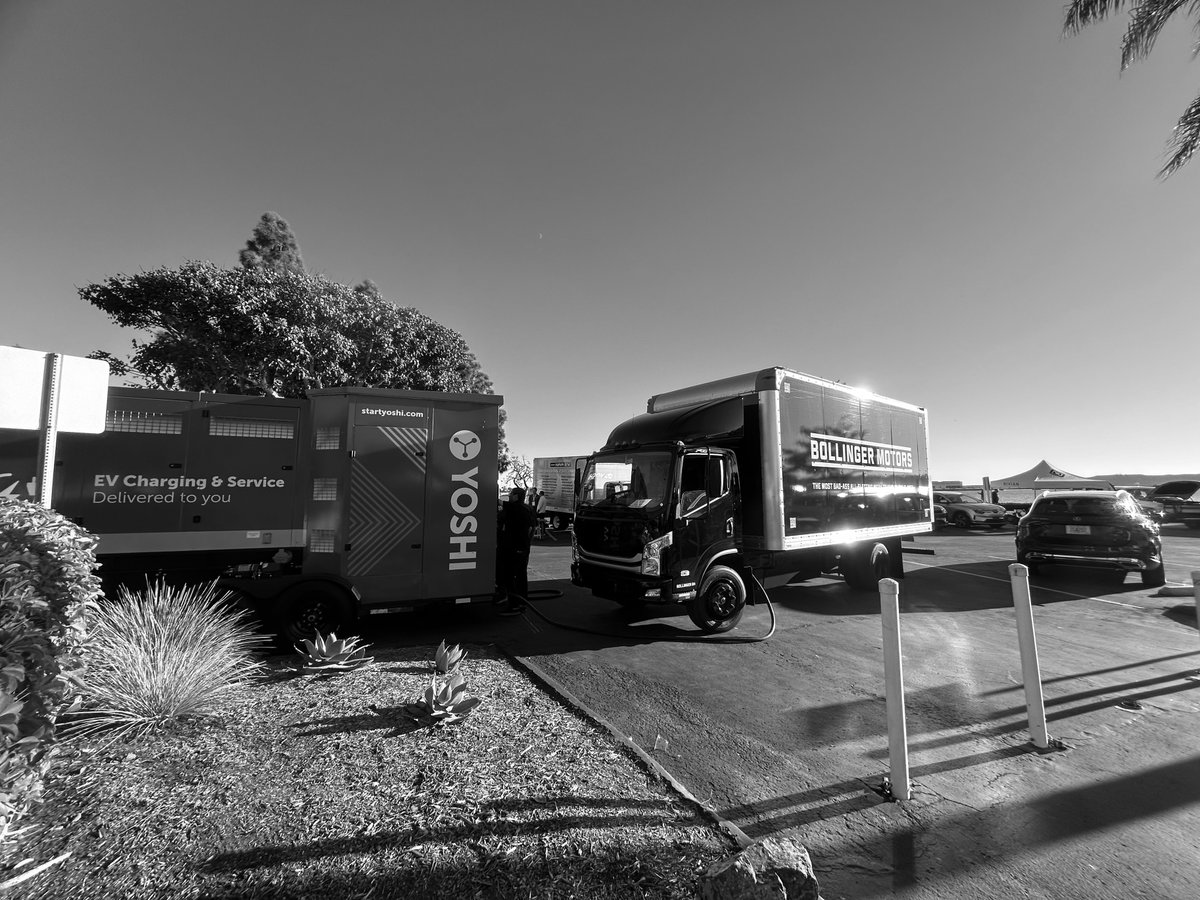 bollingermotors's tweet photo. The first stop on our SoCal Road Show was a success! This week, we had such a great time at the #FleetForwardCon. We showed off the all-new Bollinger B4 and got attendees behind the wheel to experience the Bollinger difference firsthand in our all-electric, class 4 powerhouse. https://t.co/rBIlwsTVso