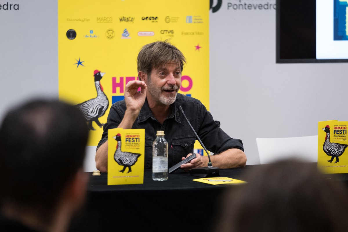 hematofesti's tweet photo. Paco Roca leva moito tempo ensinándonos a vivir aventuras dentro dunha viñeta ✏️ Onte tivo a xenerosidade de acompañarnos na sede da @depo_es para amosarnos parte do seu universo creativo. https://t.co/fIFItJ1Zz9