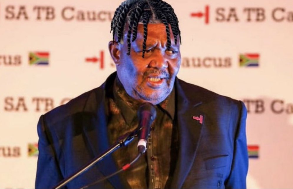 So now when people who are supposed to be creating jobs are marching for jobs &amp; service delivery 

Who’s supposed to create the jobs.. 

Or kwenziwa thina imisunu… 😭😭