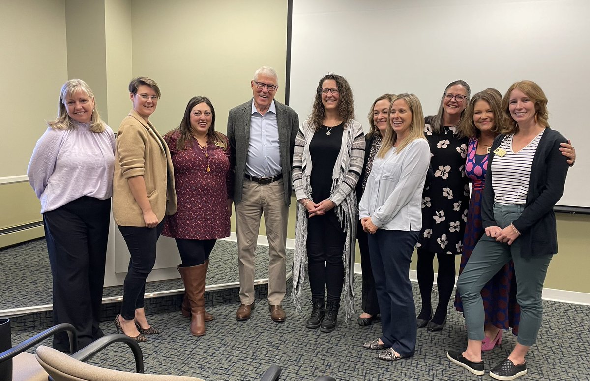 Members of the UD_SSC Literacy team (with former SSC leader @BookwormsRW) heard from <a href="/ReadingShanahan/">Timothy Shanahan</a> on the topic of raising reading achievement with the use of challenging texts. What an inspiring talk! <a href="/SteveAmendum/">Steve Amendum</a>, thanks for inviting us! <a href="/UDCEHD/">UD College of Education & Human Development</a>