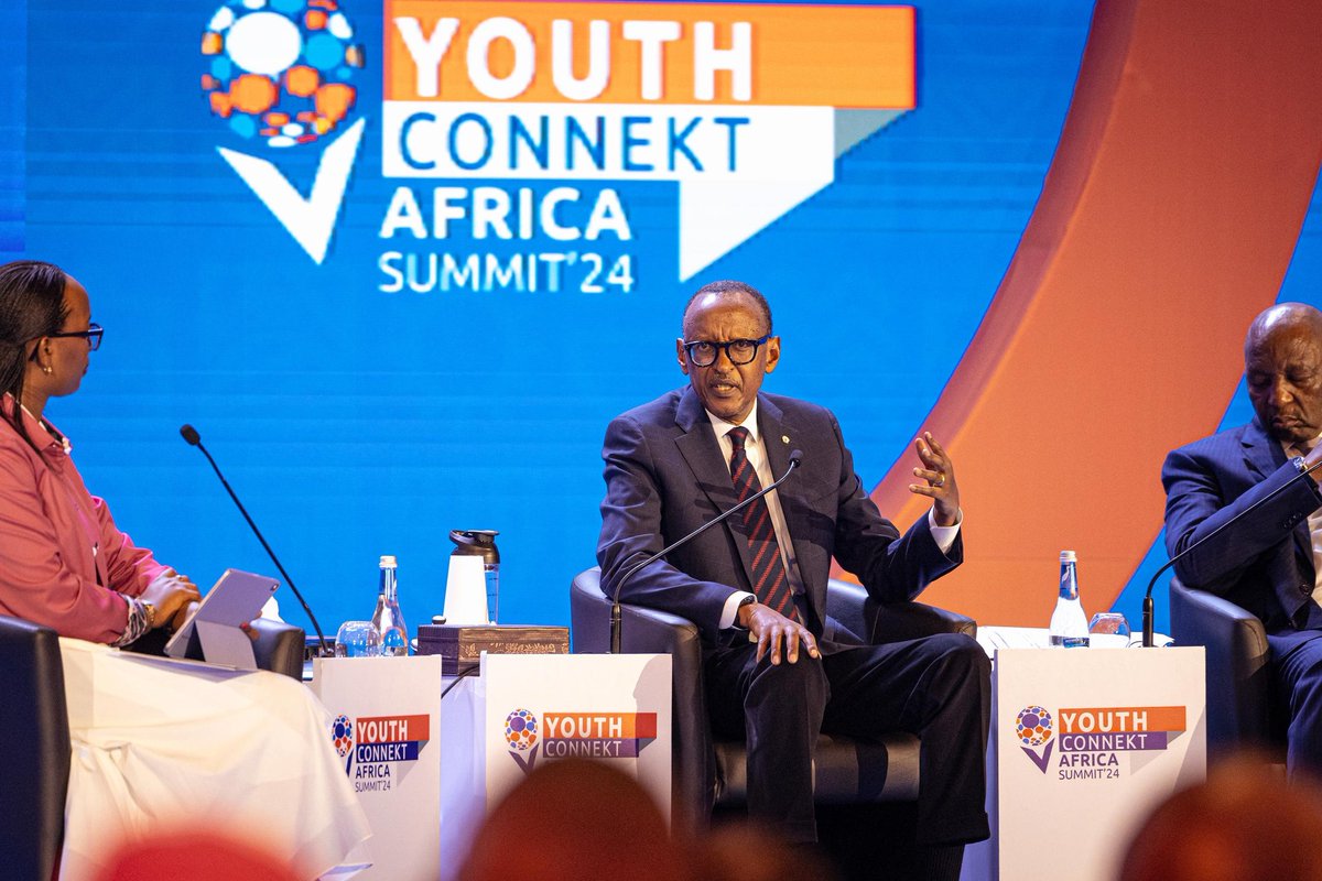 UNDPAfrica's tweet photo. Inspiring intergenerational discussion with H.E. @PaulKagame! 🙌 

“Leaders should invest in systems, not place blame—creating environments for youth to thrive in education, health, and stability. Less talk, more action!” 

Thank you for showing the way! 
 
#YouthConnekt2024 https://t.co/tkUpwrZdmb
