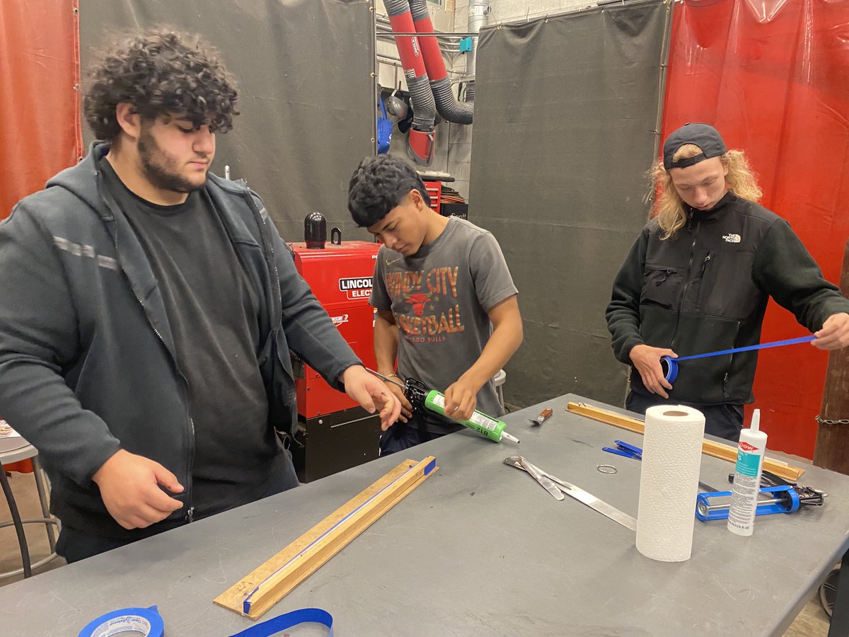 ⁦<a href="/StaggHighSchool/">Stagg High School</a>⁩ Students learn the skills of Glaziers!