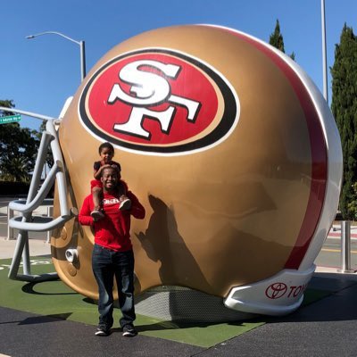 TwelveWood's tweet photo. Tomorrow night 11e/10c/9m/8p
#Woodscopes with:

@jamieingreenbay 
@manuelingardena 
(MATT IN LA)

We’ll pick @Tristan_in_Jax head on what NFL games to pick.  

Watch here on the X https://t.co/SkC2UGAuOl