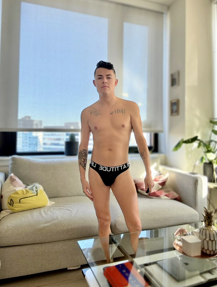 Jesse Hot tweet media