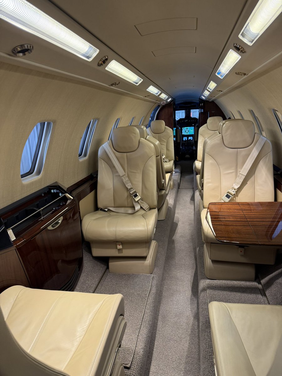 BOCOjetSales's tweet photo. I’ve been killing it with the flight routing lately! Winter is here, full force. Taking the long way home on the Scarebus 319… the Citation Sovereign+ that I was here looking at does this trip, direct, at about 42,000 feet in just over an hour.
#flyprivate #3hourtour https://t.co/LjkGaJHWoB