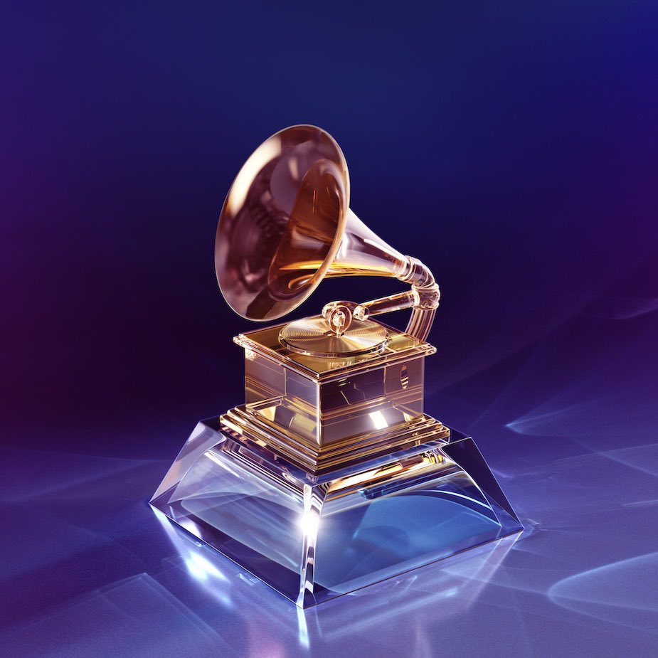 17LSEY's tweet photo. 🚨 Halsey was nominated for "Most Robbed Artist" at the #GRAMMYs https://t.co/pT6aKJJJyJ