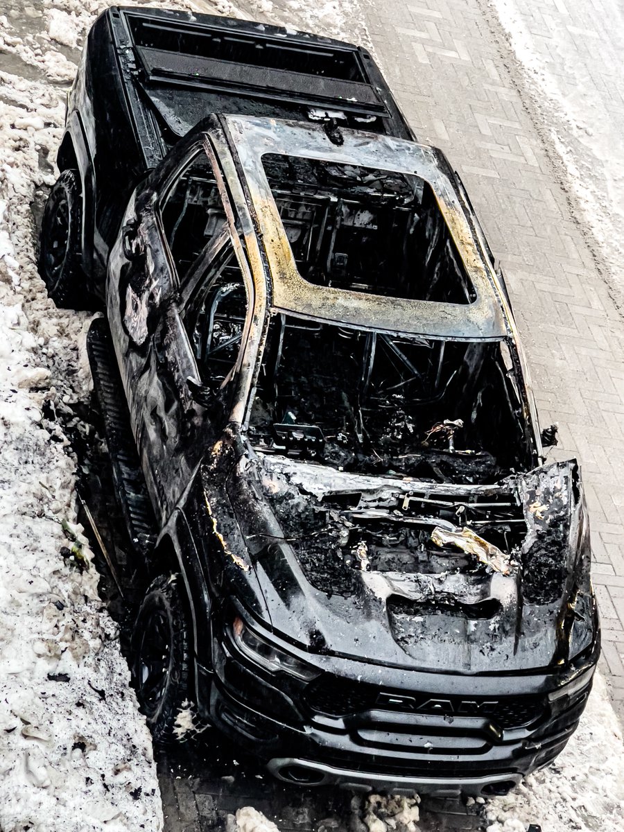 KIA_artist's tweet image. One-frame films: nu4ya.substack.com/p/one-frame-fi…
.
.
#theWindow #photography #art #contemporaryart