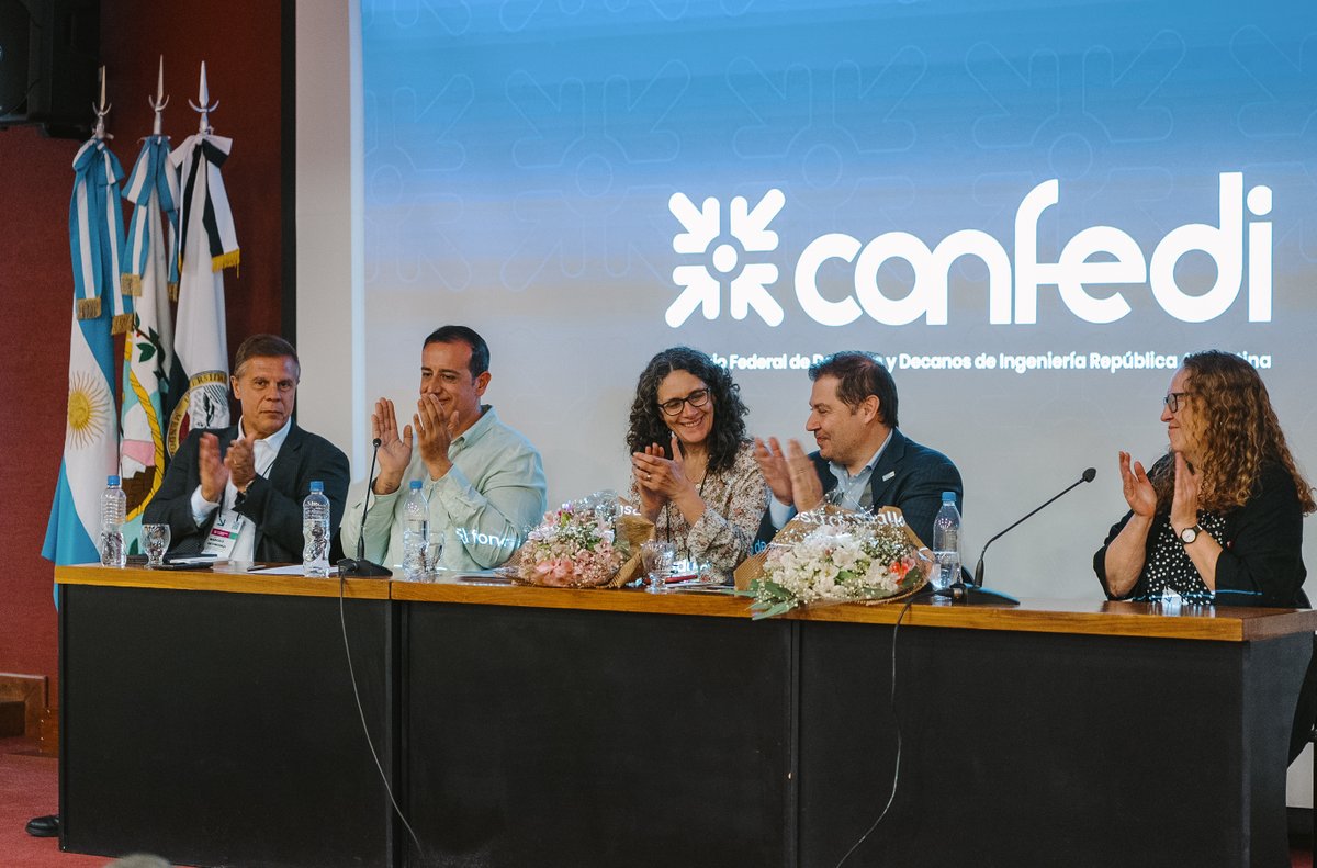 🇦🇷 ¡Asumieron las nuevas autoridades del CONFEDI! 

🔷 Durante la Asamblea Ordinaria, se presentaron los logros y avances del año en curso, y se delinearon los objetivos y estrategias para 2025.