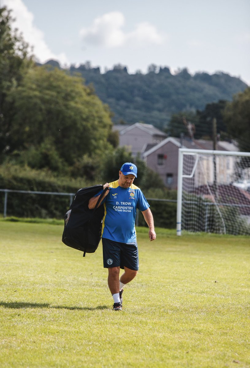 Cwmbach Royal Stars SC tweet media