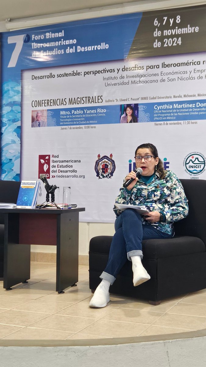 adrianRMuy's tweet photo. Hoy ultimo dia del Foro!!!! @RIEDesarrollo Morelia @UMSNH_Oficial
presentaciones de libros con varios colegas
Desde @FCEA_UdelaR el Libro IDERE UY: https://t.co/VhnfLagz8k
Web del foro: https://t.co/z88BoSxpZi https://t.co/cKwSSxdSTV