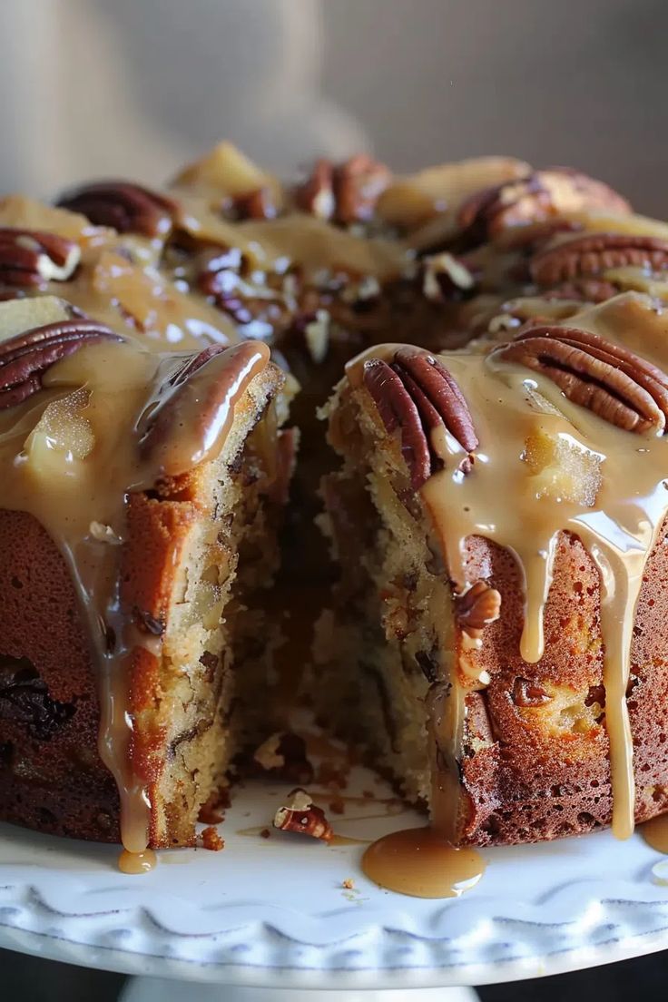 Apple pecan cake with caramel glaze. I'm ready for the three-day weekend! 🌞🍰