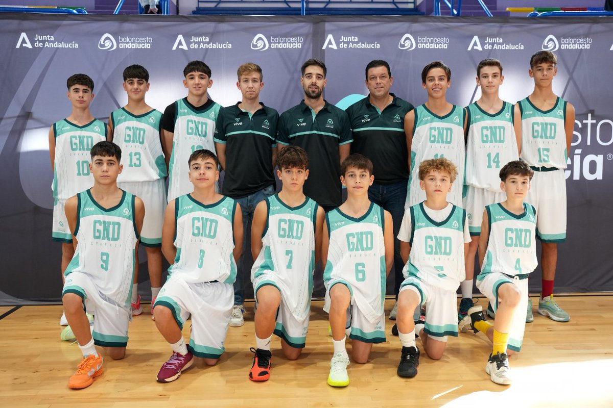 FABGranada's tweet photo. Sigue a la Selección de Granada en el #A8IM2024 📱 #AficionFAB https://t.co/ahvcXtGHHi…
📷 FAB Tv https://t.co/qQDnbBDA3L https://t.co/v9D2mvgDfb