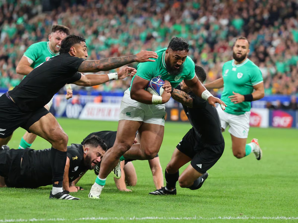 JobyKelly's tweet photo. 🏉 November Autumn Rugby Internationals 🏉

Ireland 🇮🇪 v New Zealand 🇳🇿 
Time 8:10pm 
Friday 8th November 

All Pints 🍺 Cans  &amp; Longnecks €4:50 from 6-10pm at Joes Bar. 

🍻Enjoy and Drink responsibly 🍻 https://t.co/Fv9Idwvzo7