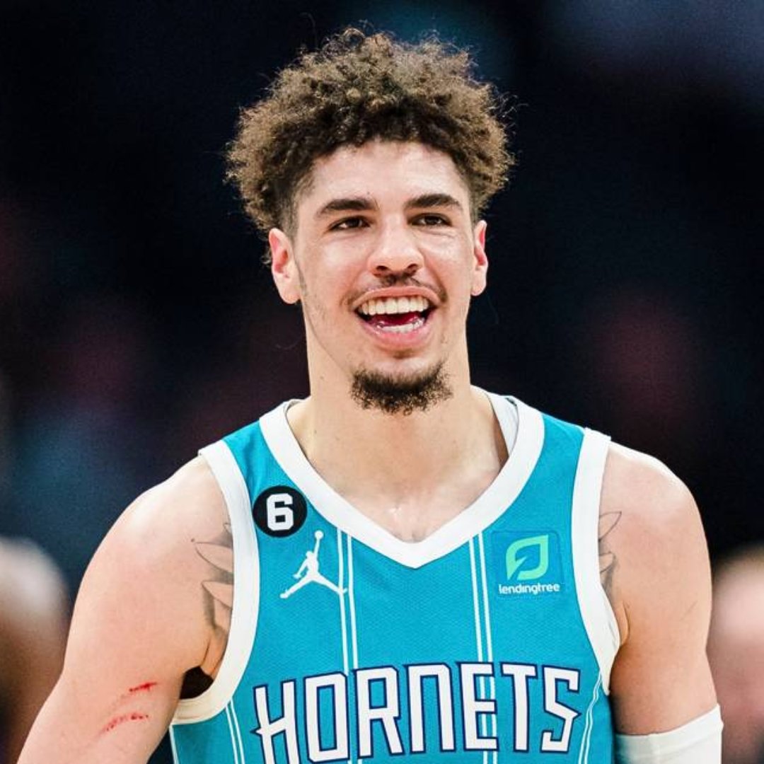LaMelo Ball says he will be donating 250 meals of pet food to pets in need for every point he scores this season.

Based on his current averages, LaMelo is on pace to score around 2,000 points this season, which would result in 500,000 meals for pets in need.

That's awesome.