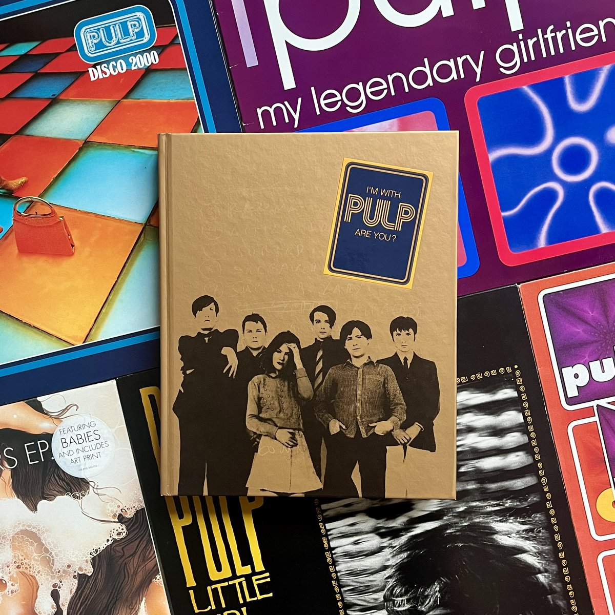Acrylic Afternoons (@acrylcaftrnoons) on Twitter photo Iām excited to share this in-depth interview with Pulp guitarist Mark Webber <a href="/imwithpulp/">Iām with Pulp</a>
We chat about Markās new book, his history with the band, the highs and the lows of the 1990s, Pulpās new songs and their plans for 2025. madeincatcliffe.wordpress.com/2024/11/08/mar⦠Iām excited to share this in-depth interview with Pulp guitarist Mark Webber <a href="/imwithpulp/">Iām with Pulp</a>
We chat about Markās new book, his history with the band, the highs and the lows of the 1990s, Pulpās new songs and their plans for 2025. madeincatcliffe.wordpress.com/2024/11/08/marā¦