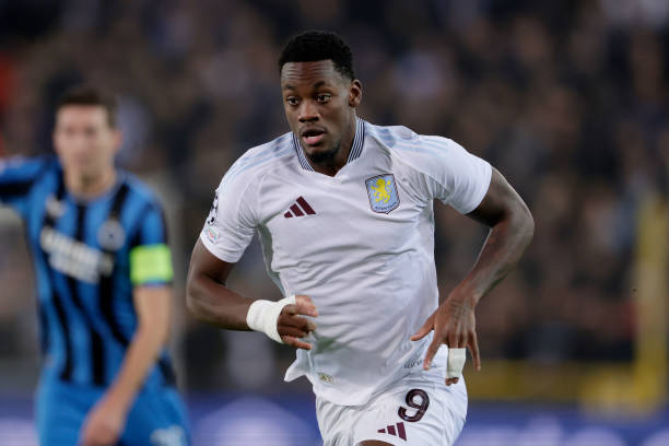 Mercado_Ingles's tweet photo. Aston Villa ha decidido implementar que los jugadores menores de 21 años no portarán el sponsor de Betano (Casa de Apuestas Griega) en la camiseta para los partidos de la UEFA Champions League y varios clubes podrian optar por el mismo modelo. https://t.co/2JkRIeTU3F