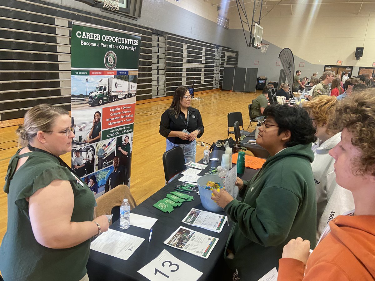 Lead_with_Z's tweet photo. Pt 2 of Career Day at Ledford High School! #CommunityConnections #LedfordProud #FutureFocus https://t.co/JZIbn5ANY9
