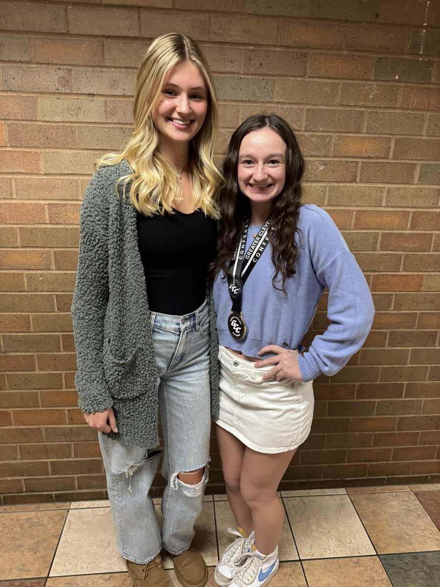 Leah McKinley (@leah_mckinley) on Twitter photo Had a great time at the banquet last night! I received MVP, players choice award, captains award, and first team all district and all conference! So grateful for my coaches and teammates, I couldn’t have done it without them 💚
<a href="/CoachSamWol23/">Sam Wolinski</a> <a href="/VBallrecruiter/">Kara Hill</a> <a href="/Jennabanz/">Jenna Banz</a> Had a great time at the banquet last night! I received MVP, players choice award, captains award, and first team all district and all conference! So grateful for my coaches and teammates, I couldn’t have done it without them 💚
<a href="/CoachSamWol23/">Sam Wolinski</a> <a href="/VBallrecruiter/">Kara Hill</a> <a href="/Jennabanz/">Jenna Banz</a>
