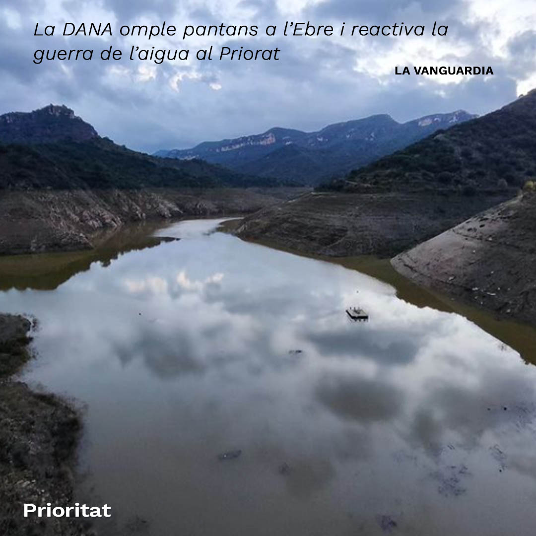 PRIORitAT's tweet photo. CONTINUA L'ESPOLI MENTRE L'ACA TOCA EL VIOLÍ🎻
Aquest article d' @estevegiralt  descriu força bé la situació de la gestió de l'aigua al Priorat. Els pobles del Siurana veuen com l'aigua que hauria de baixar-hi, fa cap a Riudecanyes.
@LaVanguardia  ✍https://t.co/mnGg2uKmB9 https://t.co/ooG1rIuhyf