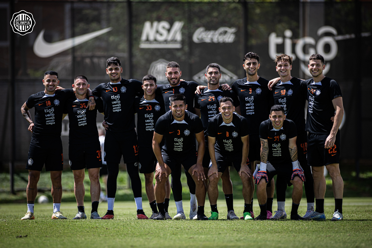 elClubOlimpia's tweet photo. ¡𝐕𝐀𝐌𝐎𝐒 𝐍𝐎𝐒𝐎𝐓𝐑𝐎𝐒!

🤍🖤🤍 https://t.co/CT2CHGBsZV