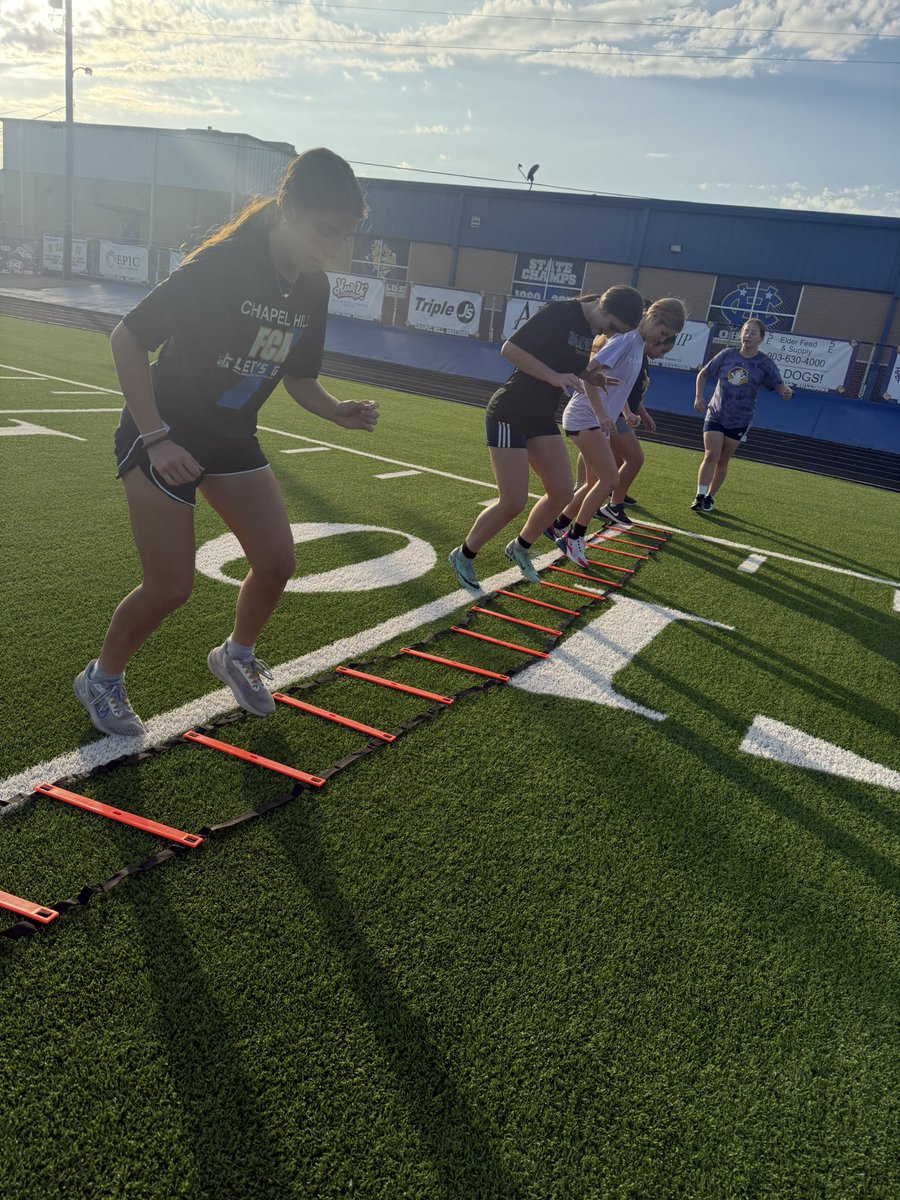 CH_girlssoccer's tweet photo. What a week of hard work and dedication! 33 players have chose to put in work to get ready for their upcoming season. #4WeeksTilSeason #LadyDogs #Cardio https://t.co/Mlssu9l9q0