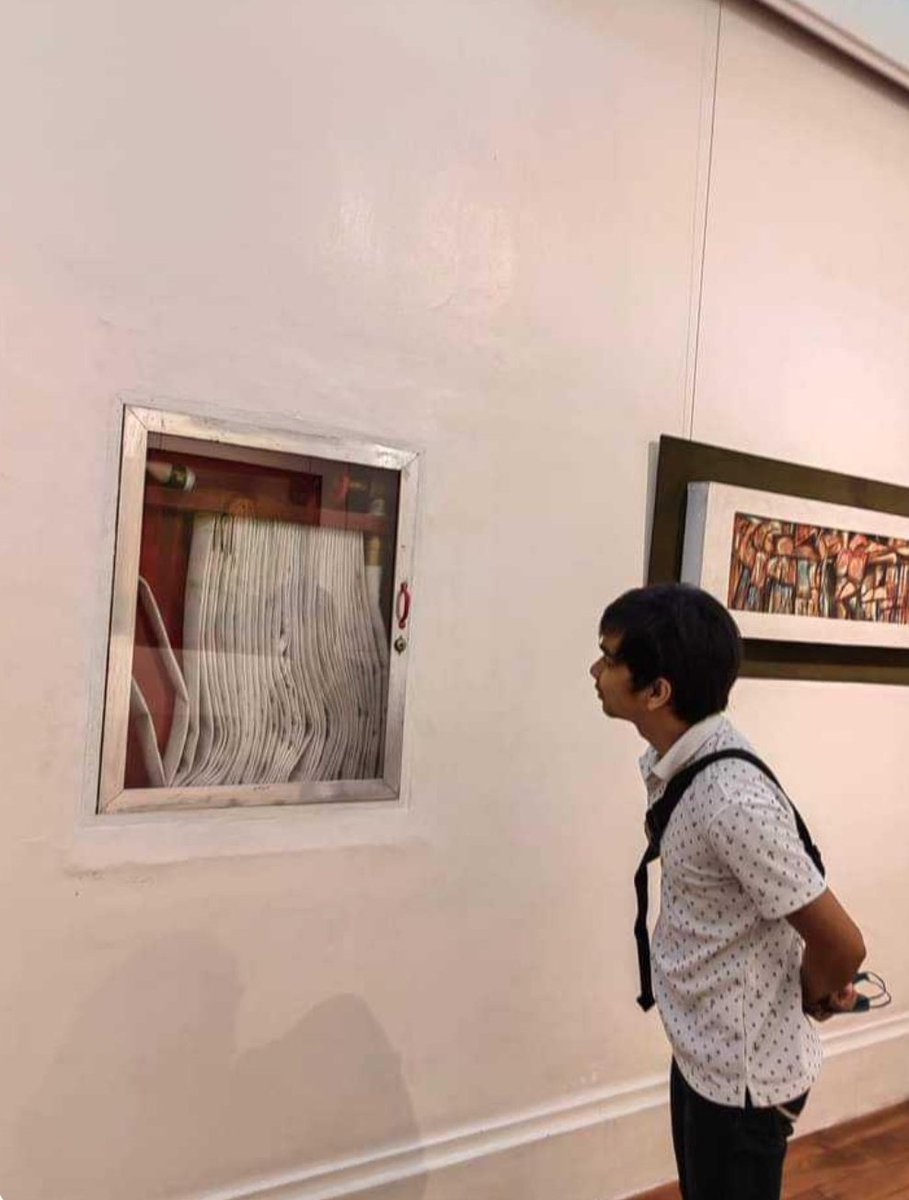 le voy a hacer la segunda a un amigo para la noche de los museos voy a ser este