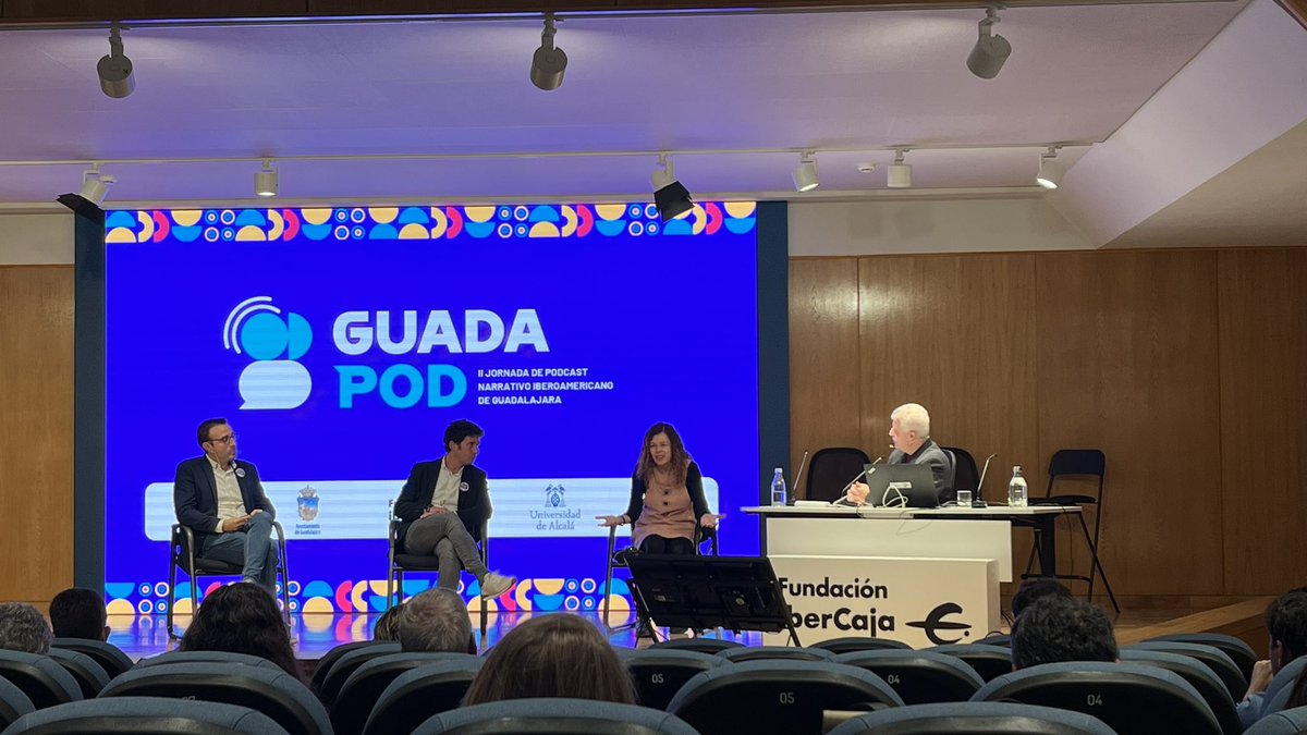 V3R8N1C4's tweet photo. ¡Qué interesante la última mesa con este plantel sorpresa! 

Radio y radio local vs Podcast entre otros temas.

#GuadaPod

@MarAbad 
@alfredoarense 
@gzumeta https://t.co/hlpJ4pSAsq