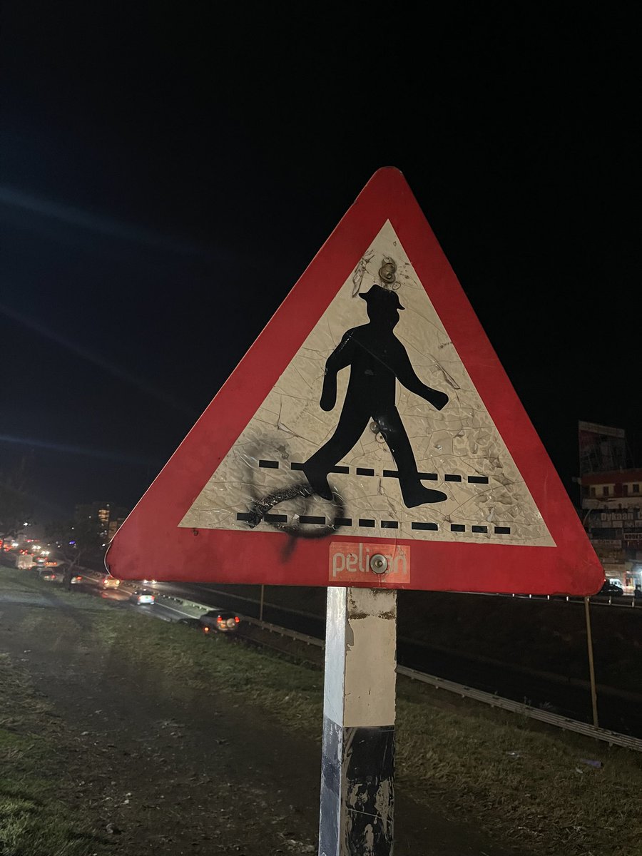 <a href="/Kibet_bull/">Yoko Ndegwah</a> ebu cheza kama wewe!