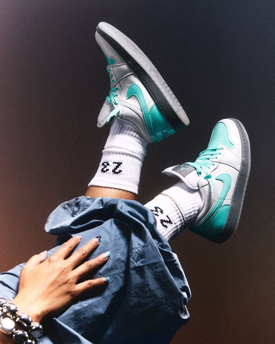 melissa.francesca 💫 tweet media