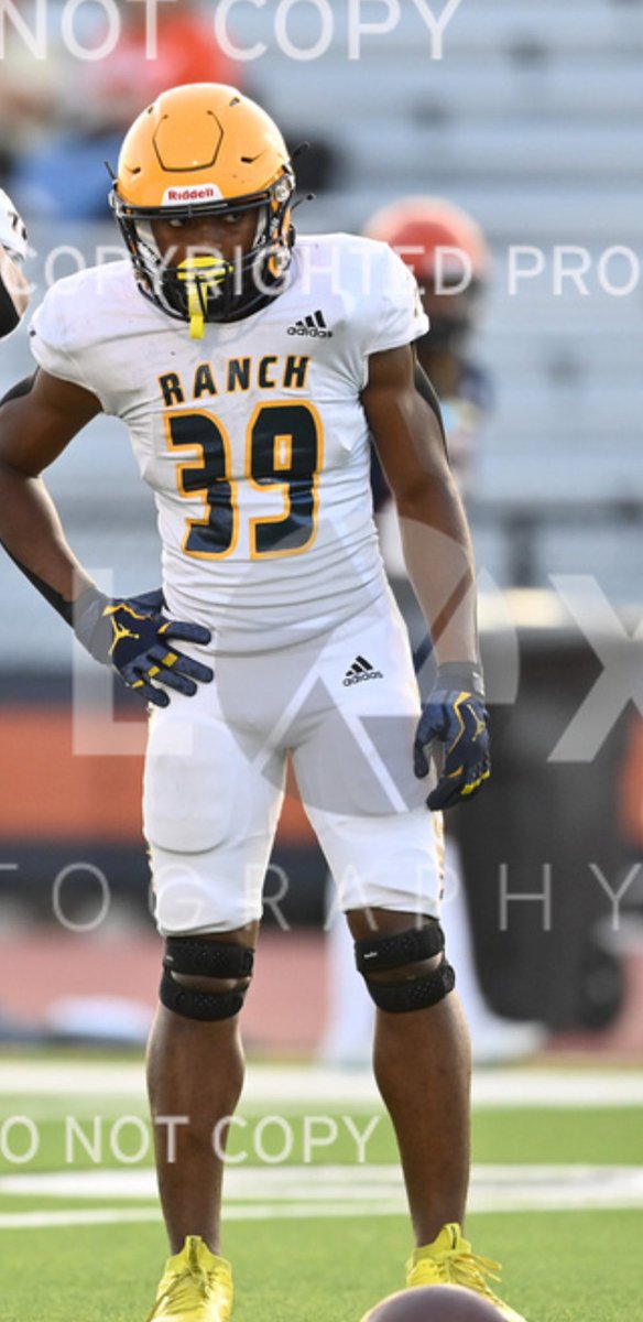 Jlong_BamBam45's tweet photo. #GameDay #GuardDaRanch @WRAB50 @Coach_Ware @Coach_Wozniak @DonnieBaggs_ https://t.co/QrHD8tco1q