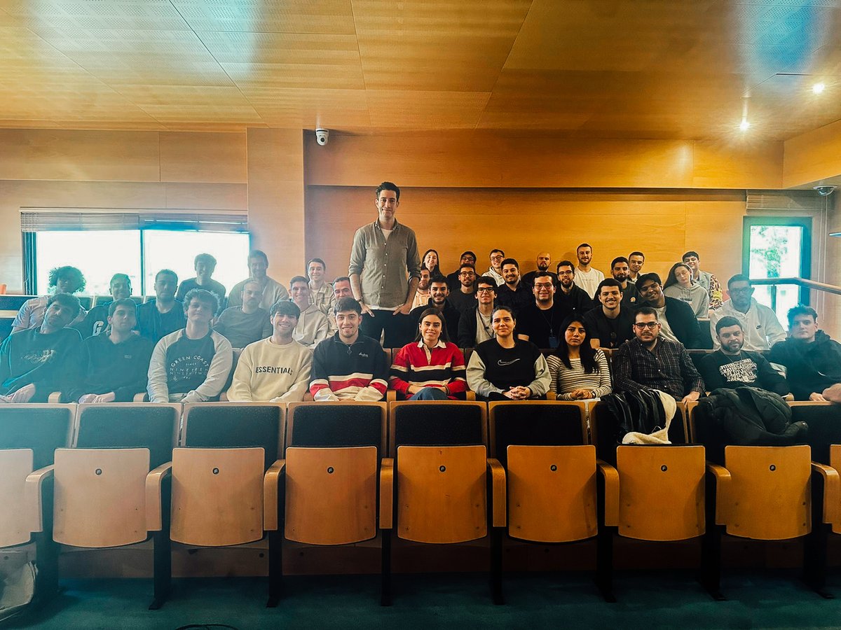 ESUE (@escuelaue) on Twitter photo Miguel Quintana <a href="/migquintana/">Miguel Quintana</a> , uno de los periodistas deportivos más influyentes de la actualidad, visitó a los alumnos del Máster MARCA <a href="/MasterMarca/">Máster MARCA</a> para orientalos acerca de cómo desarrollar su futuro profesional en el sector Miguel Quintana <a href="/migquintana/">Miguel Quintana</a> , uno de los periodistas deportivos más influyentes de la actualidad, visitó a los alumnos del Máster MARCA <a href="/MasterMarca/">Máster MARCA</a> para orientalos acerca de cómo desarrollar su futuro profesional en el sector