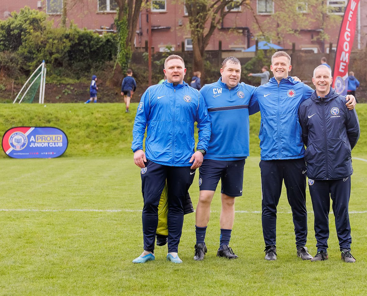 Our Proud Club 🟥 ⚪ 🔷 

Did you know!? 

Club Coaches🎓 ✅ 
All our coaches are:
• FA/UEFA qualified. (Time, effort and £ is spent on becoming qualified) 
• First Aid trained
• Safeguard trained