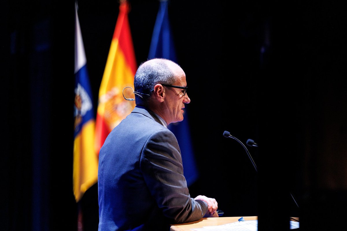 El catedrático D. Guillermo Leandro Barrios Baudor aborda los puntos críticos en la declaración de una incapacidad permanente en su ponencia. Un análisis profundo sobre los retos legales y la importancia de proteger los derechos de los trabajadores. ⚖️📝