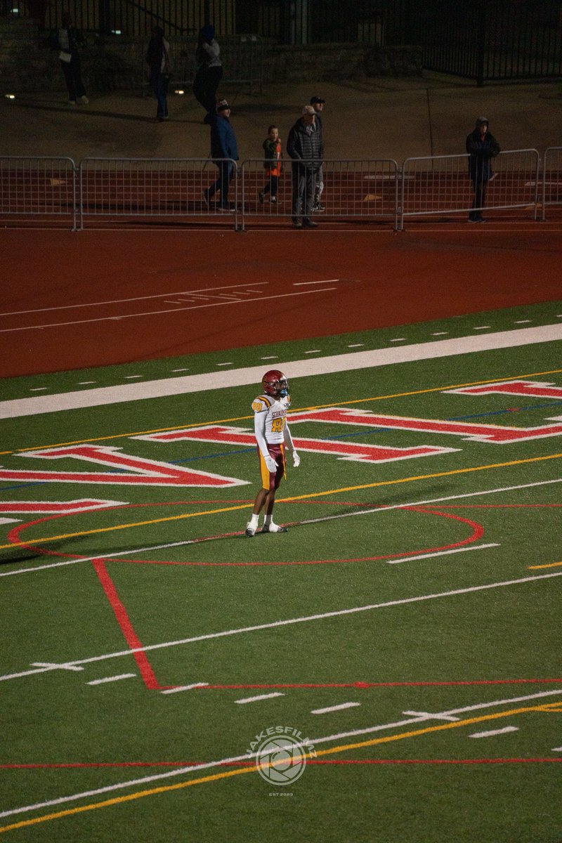 Javonte (Vonte) McCoy (@_imv0nte) on Twitter photo Thank you to my coaches and teammates <a href="/SAXONPRIDEFBALL/">Schaumburg Football</a> for a GREAT SNR SZN! Not the ending we wanted..but I left it all on the field!
Full SZN link β¬οΈ
hudl.com/v/2QF2JW
<a href="/EDGYTIM/">Timothy βEDGYTIMβ OHalloran</a> <a href="/On3Recruits/">On3 Recruits</a> <a href="/PrepRedzoneIL/">Prep Redzone Illinois</a> <a href="/IL_MaxPreps/">Illinois MaxPreps</a> <a href="/AllenTrieu/">Allen Trieu</a> Thank you to my coaches and teammates <a href="/SAXONPRIDEFBALL/">Schaumburg Football</a> for a GREAT SNR SZN! Not the ending we wanted..but I left it all on the field!
Full SZN link β¬οΈ
hudl.com/v/2QF2JW
<a href="/EDGYTIM/">Timothy βEDGYTIMβ OHalloran</a> <a href="/On3Recruits/">On3 Recruits</a> <a href="/PrepRedzoneIL/">Prep Redzone Illinois</a> <a href="/IL_MaxPreps/">Illinois MaxPreps</a> <a href="/AllenTrieu/">Allen Trieu</a>