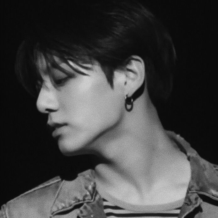 Jungkook’s side profile
