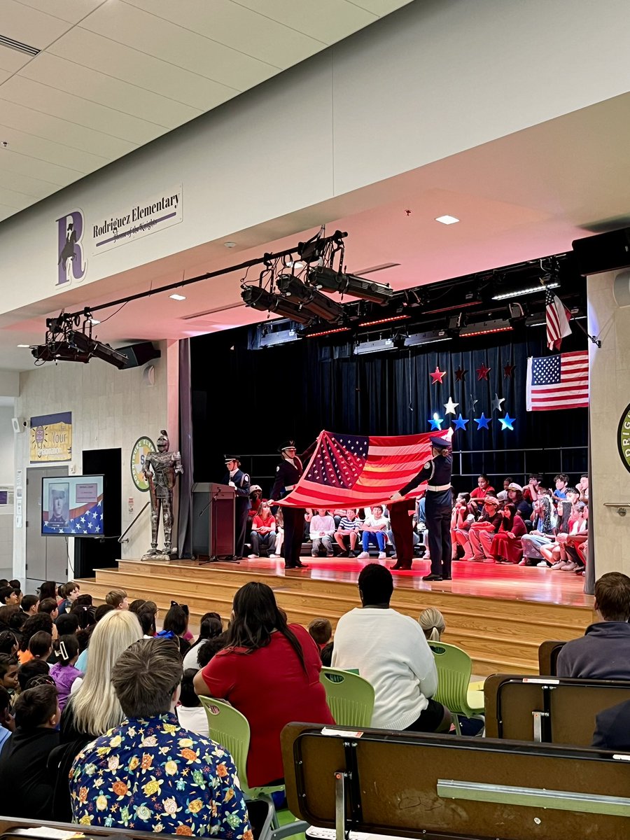 GNA_CIC's tweet photo. Honoring our heroes today at our Veterans Day assembly! Thank you to our students’ loved ones who have served and their families who joined us. A special shoutout to @SMHS_SMCISD JROTC and @SMCISD_Rod 5th graders for their heartfelt performances. #ThankYouVeterans🇺🇸 #TheKnightWay https://t.co/nE48RGHQWi