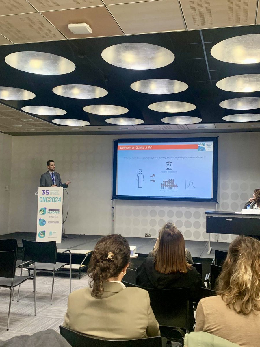 claudiolazzara9's tweet photo. Finalizó el @cnaec2024
Un año más vetrina de ideas y conocimiento. 
Agradecido de aportar la experiencia de @hbellvitge, hablando de QoL después de #SADIS 

Un placer compartirlo con luciasobrino @aalm_vargas
 
@aecirujanos @aec_obesidad @hbellvitge #SADIS #bariatricsurgery https://t.co/eHy39ByaGn