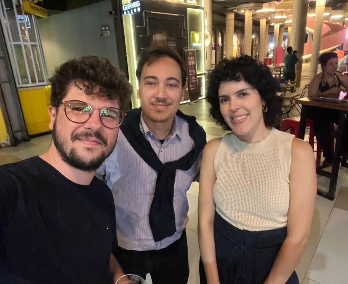 ObservaChinaNet's tweet photo. Registros da 4ª Edição do Encontro Presencial da Observa China 观中国  em Shanghai 🇨🇳

#china #lusofonianachina #sinologia https://t.co/ZtgIoZNzeK
