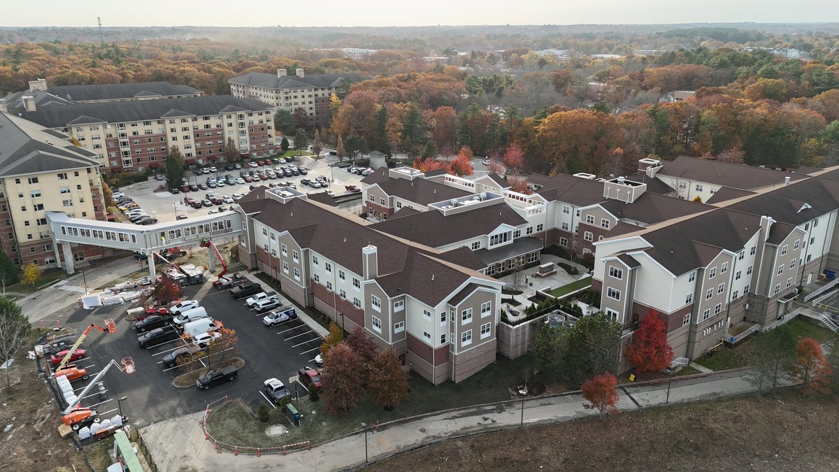 Fall in New England is in full swing, and Callahan is too! 🍂 🍁 Here are several of our projects in the area.

#LetsBuildTogther #Construction #ConstructionManagement