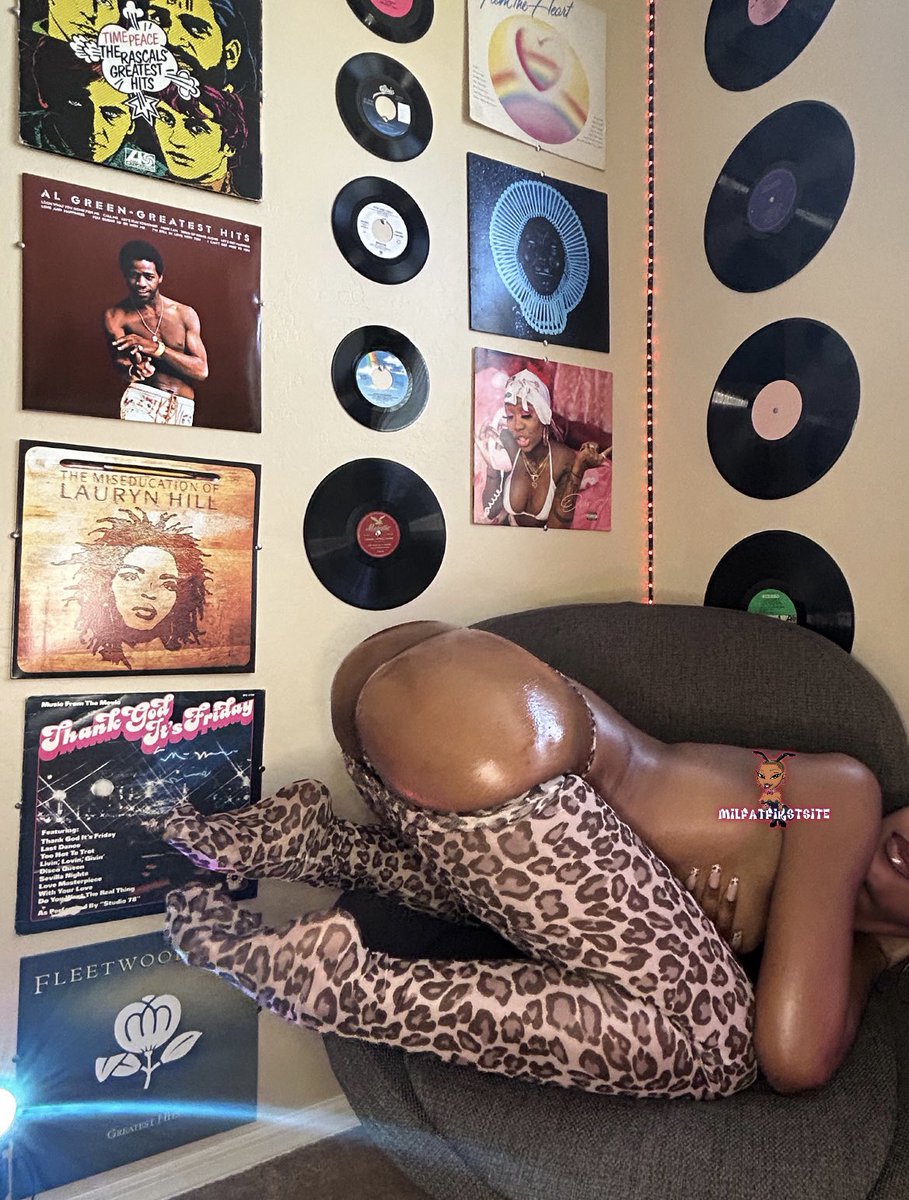 money long... 🐆 thong https://t.co/XUIihTa8eP