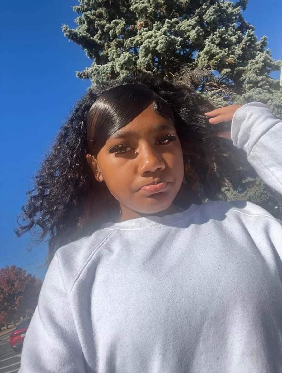 We are looking to locate 13 year old Nashaly Rya' Rose Wilson who was reported missing after running away from her home.  She is described as 5' tall, 110lbs., with brown, curly hair. If anyone has any information on the location of Nashaly, please call the LPD at 781-595-2000.