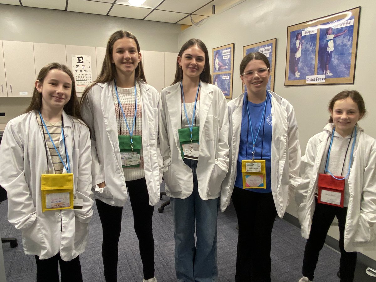 6WhiteScience's tweet photo. The White Group had a great time at Biztown!🎉🎉 https://t.co/3ataU9InnS