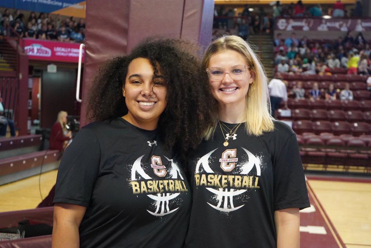 Happy birthday to our manager, Karsyn! 

#TheCollege🌴🏀